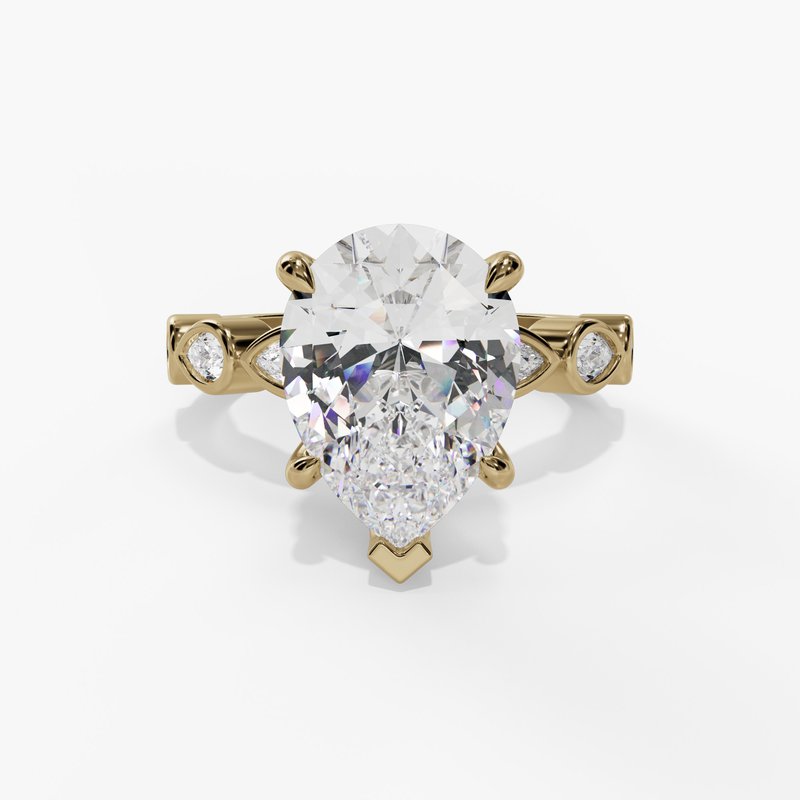 Yellow gold diamond ring