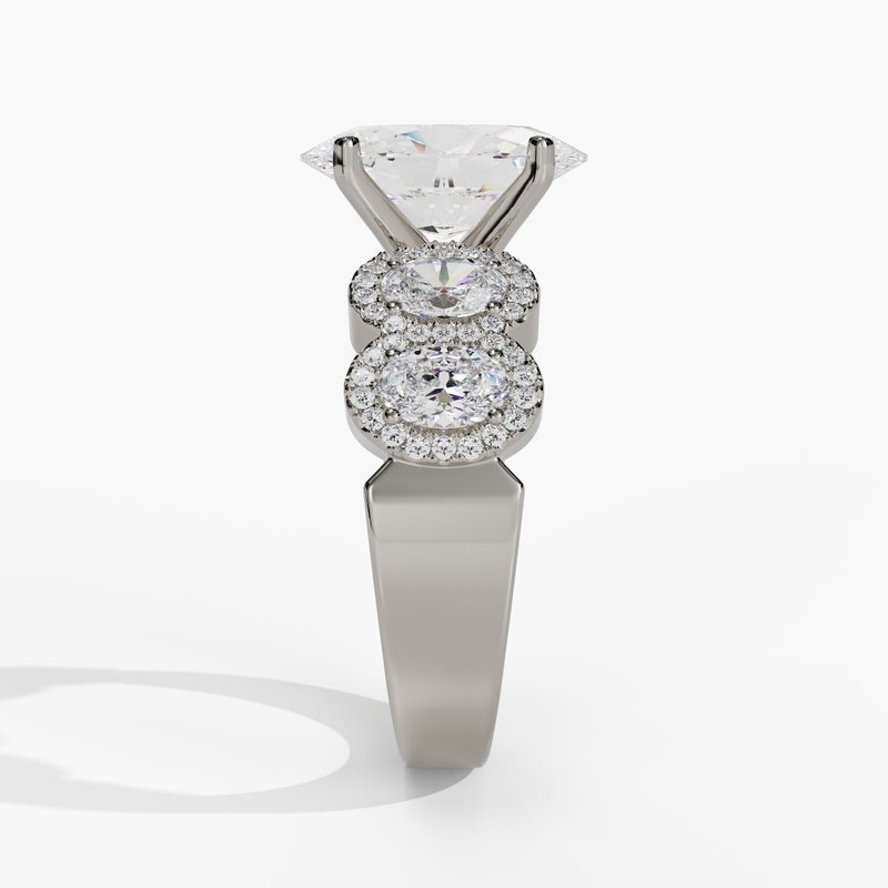 White gold vintage diamond ring