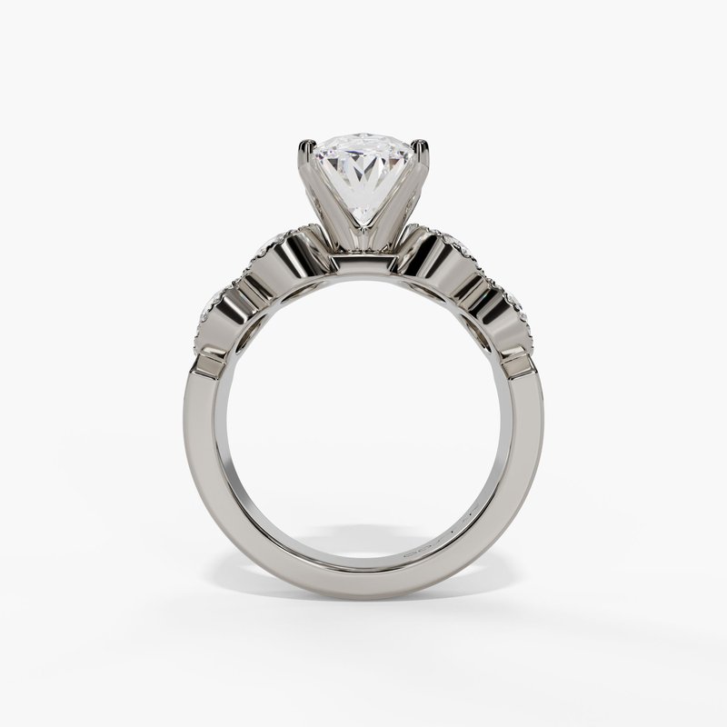 White gold vintage diamond ring
