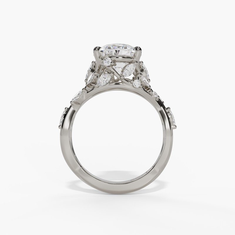 White gold vintage diamond ring