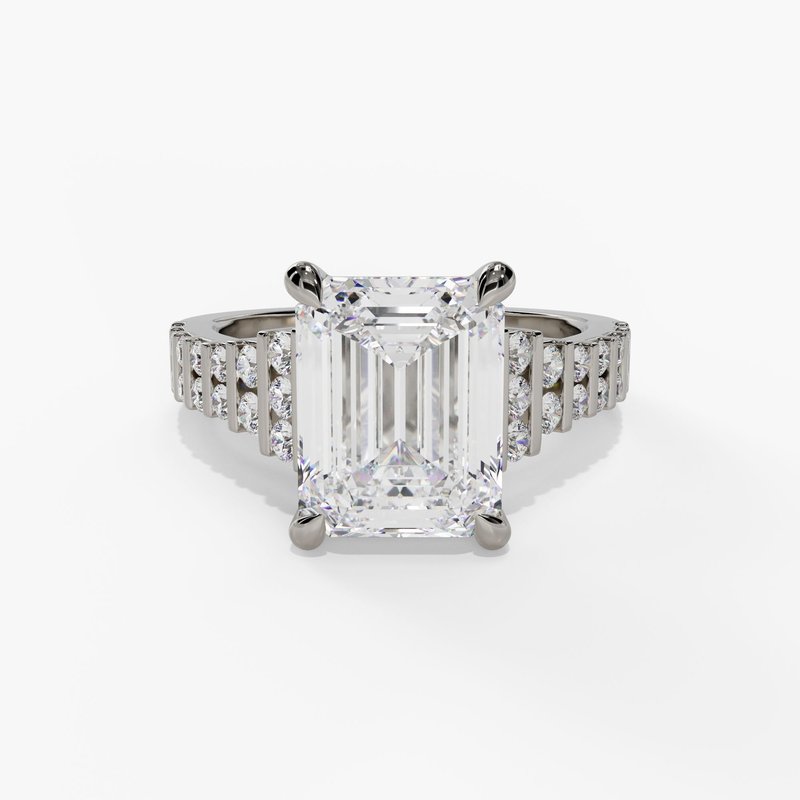White gold vintage diamond ring