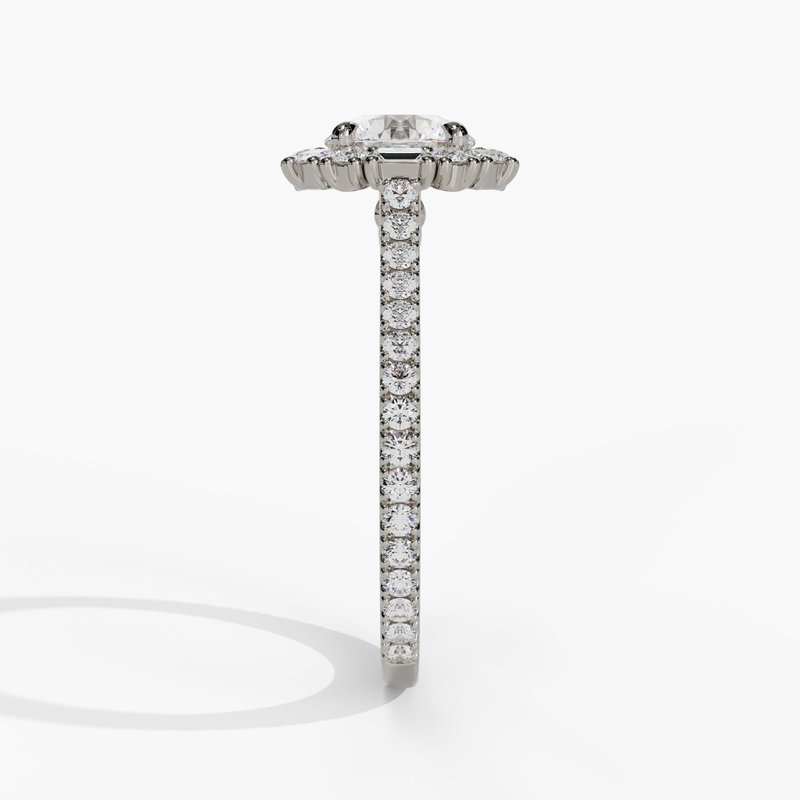 White gold vintage diamond ring