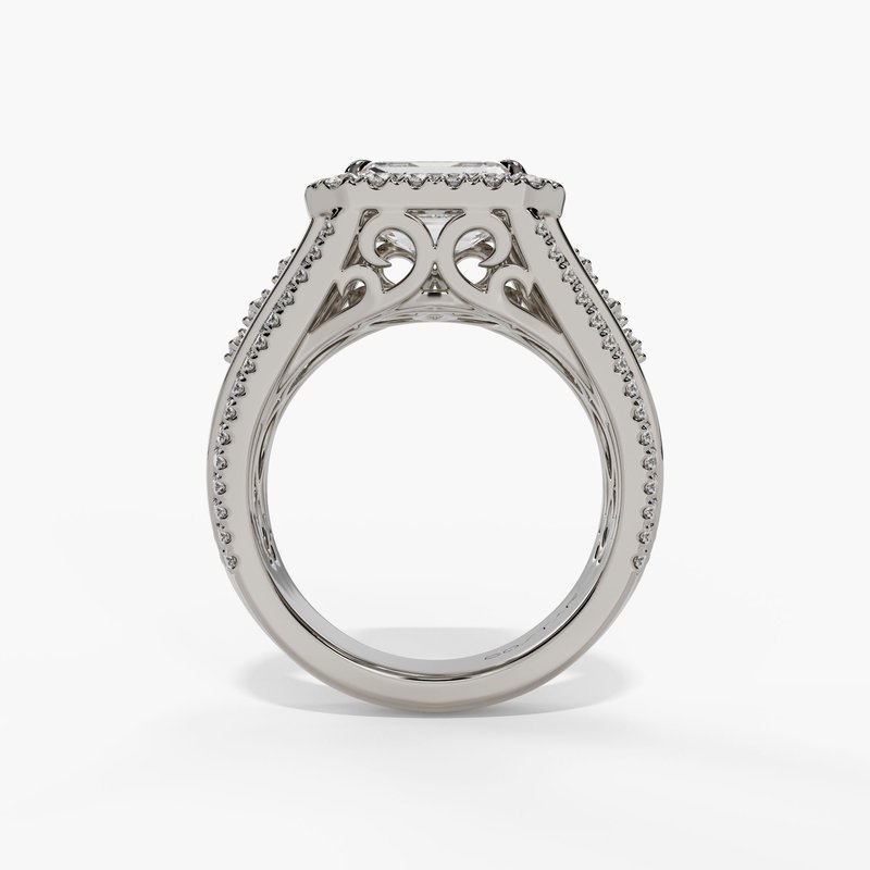 White gold vintage diamond ring